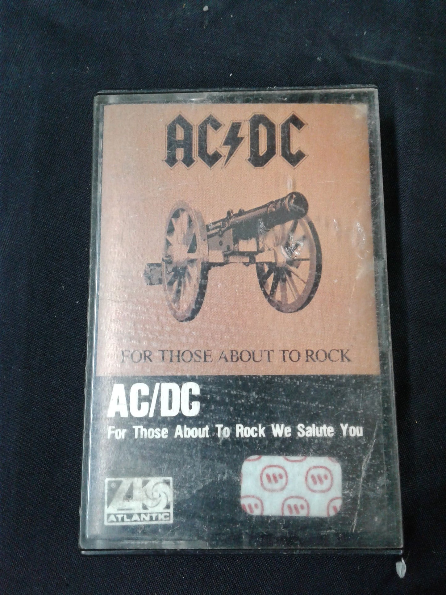 Cassette AC/DC For those about to rock we salute you