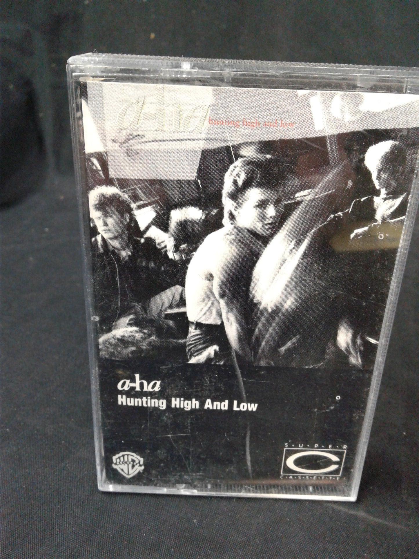Cassette A-Ha Hunting high and low
