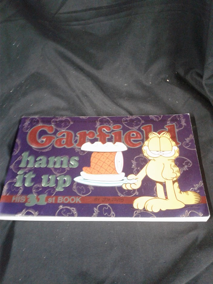 Garfield Hams it up 31  - Jim Davis